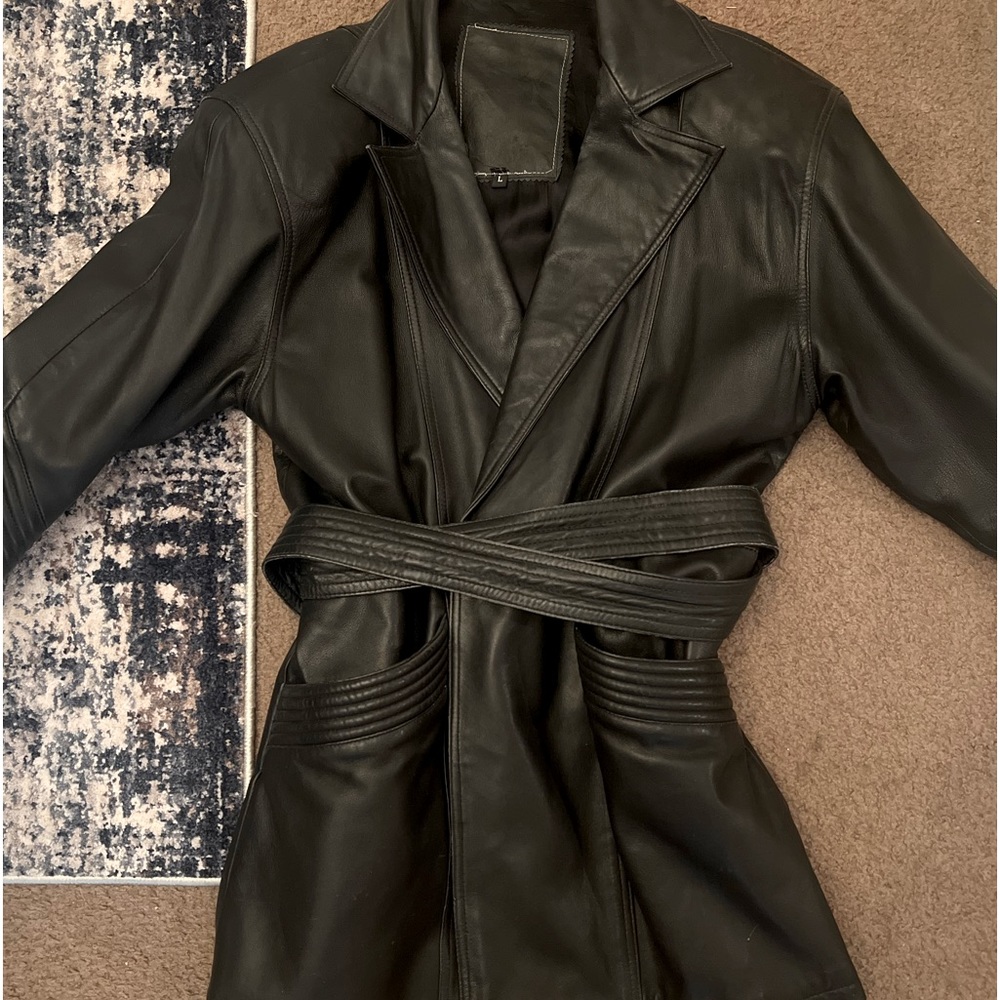 Vintage Genuine Leather Jacket size Large- Mid length